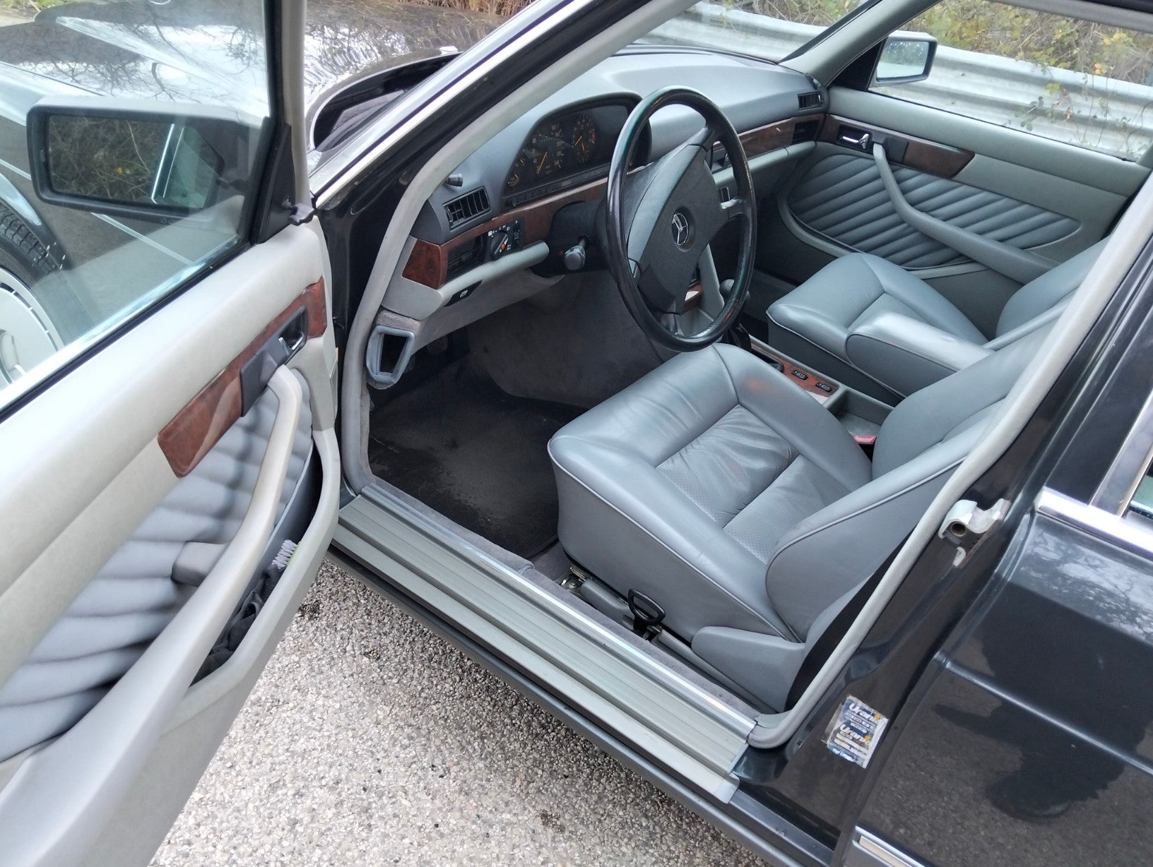 Mercedes Benz 300 Se W126